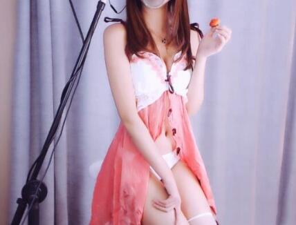 ASMR主播小小奶瓶儿14部二次元萌系助眠合集：虎牙治愈女神の沉浸式掏耳哄睡 [14v+10.3g]