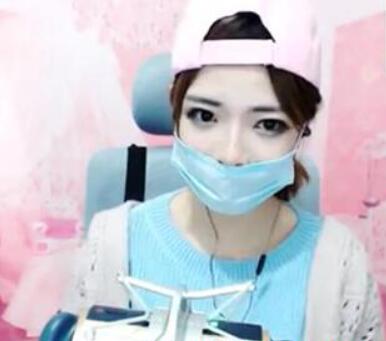 人气声优柳其儿ASMR直播合集19部｜沉浸式助眠体验+耳语互动[19V/8.6G]