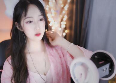 绮夏ASMR超湿润双耳口腔音34部合集丨沉浸式助眠音声+拟真舔耳细节[34V/5.6G]