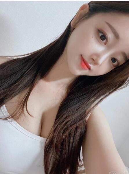 韩国ASMR主播xxapple_e蜜桃臀特辑|52P写真+151V助眠音声【背影杀_2.37G】