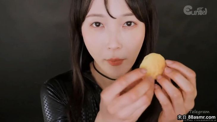 ASMREunzel 吸血鬼 ASMREunzel 吸血鬼