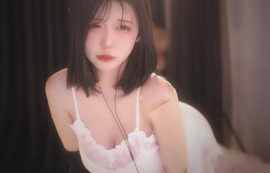 抱抱念酱ASMR钞票枪×魔法书7部合集：萝莉音助眠神器+创意道具音效[7V]