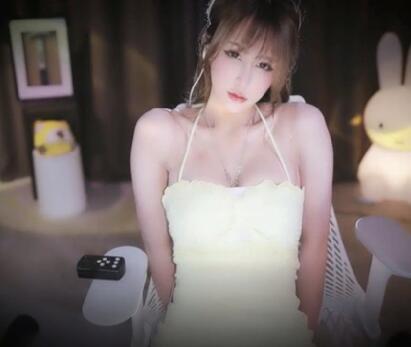 不二丸叽《魔法书私人定制》ASMR作品：耳畔魔法师的沉浸式音疗7v[7v/160MB]