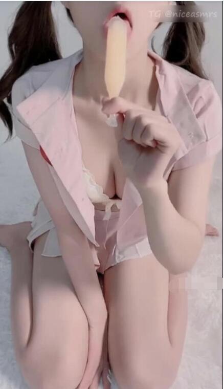 奶兮酱ASMR舔棒棒冰1V:治愈系舔耳声控福利【1V】