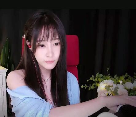 原子不可爱ASMR吃耳朵舔耳口腔音｜萌系治愈女神沉浸式助眠体验[HD 1080P]