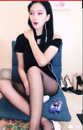 丽柜喵喵小丝小碗ASMR作品合集：黑丝舔足音声+沉浸式助眠9部全收录 [9V/6.8G]