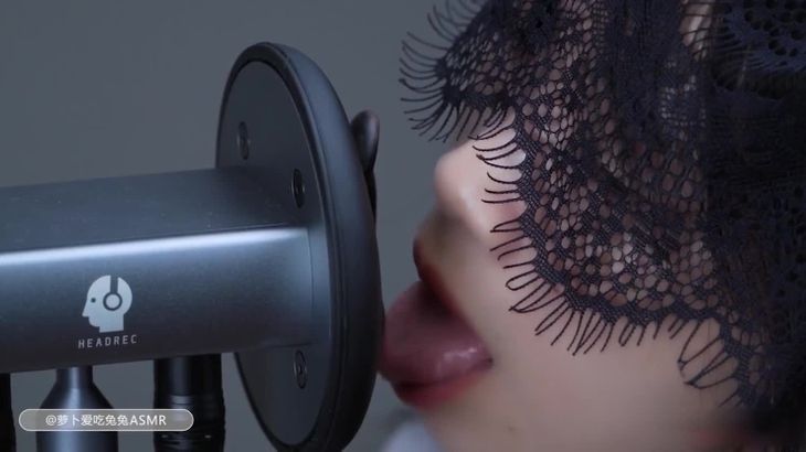 ASMR萝卜爱吃兔兔 舔耳福利6